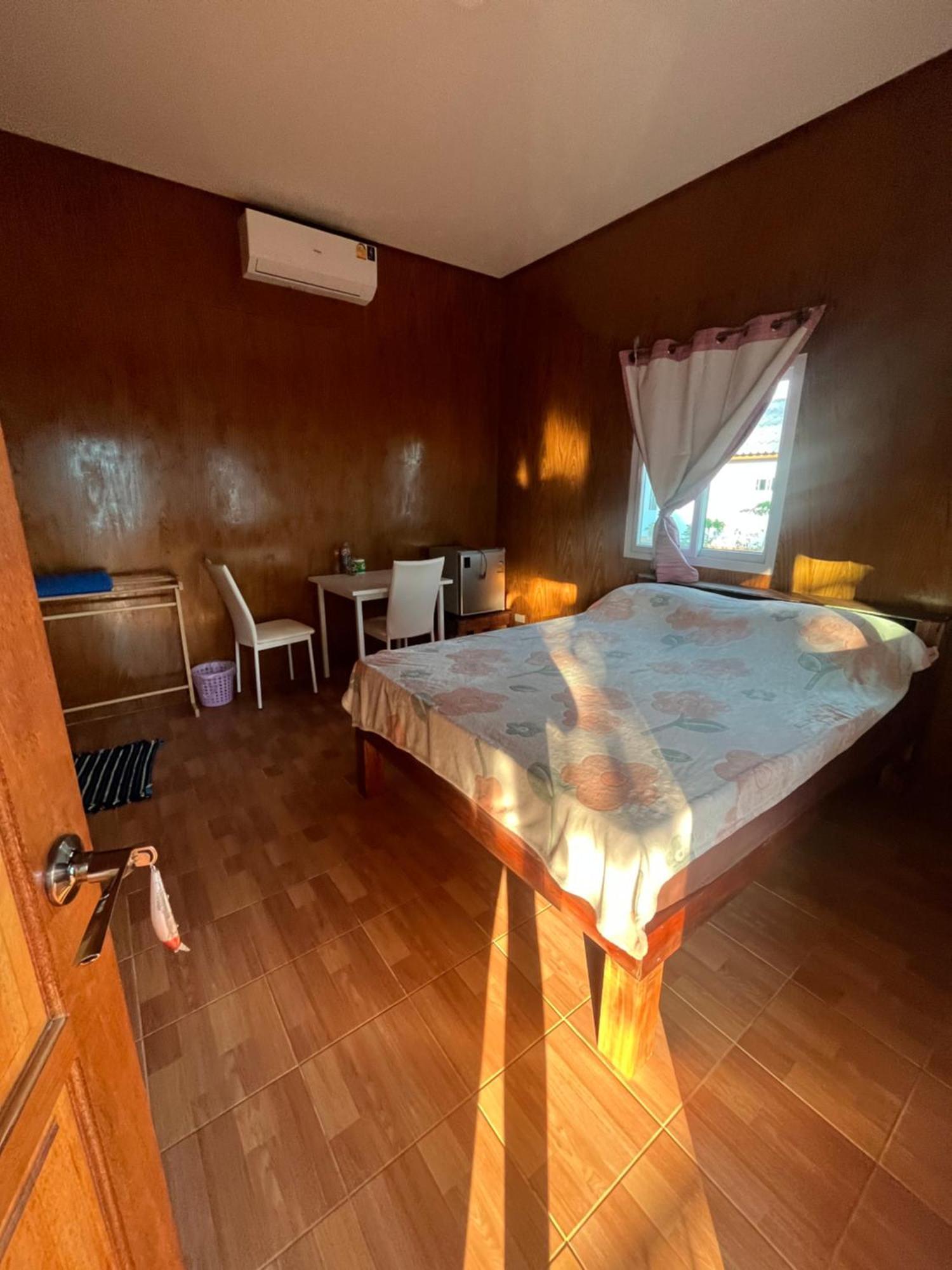 Baanlungmong Hotel Mak-sziget Kültér fotó